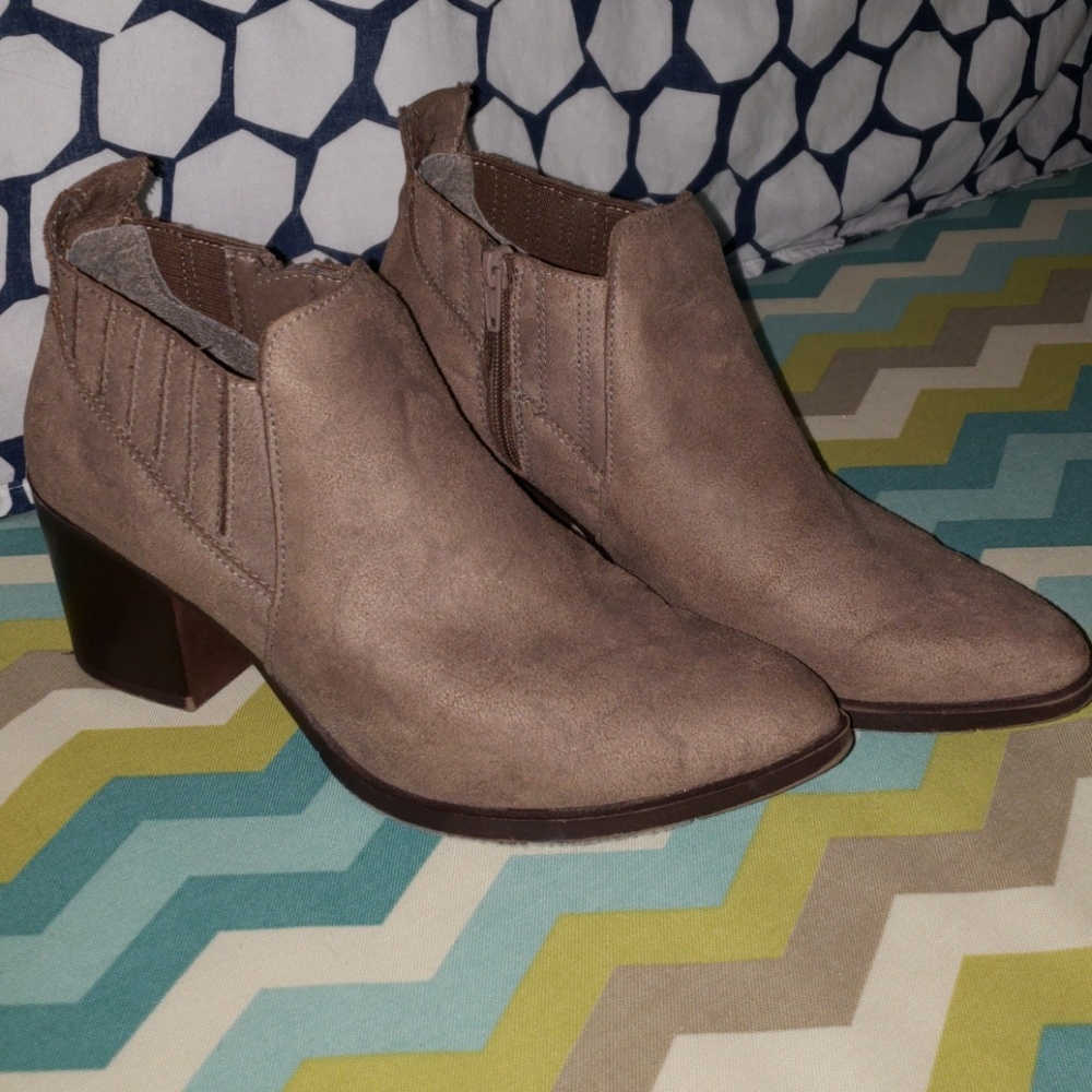 Candie's Ankle Boots